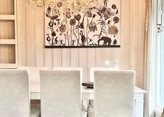 Feriehus Cozy On Tromoy - With Rowboat And Dock Space Arendal