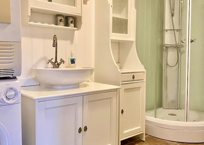 بيت للعطل Cozy On Tromoy - With Rowboat And Dock Space